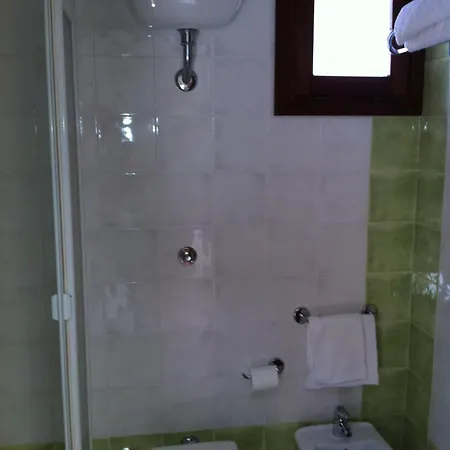 Giulia 2* Isola di Ustica